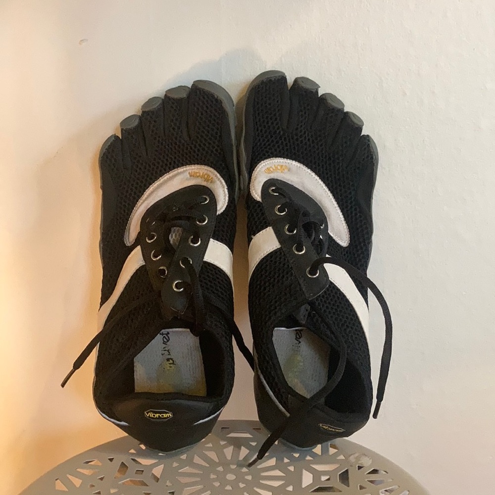 Vibram 5 Fingers Shoes